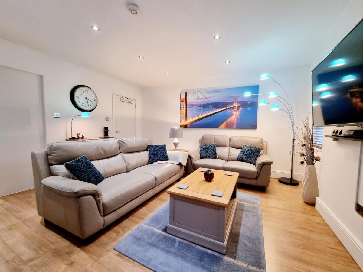 Bournemouth Luxury Apartment ภายนอก รูปภาพ